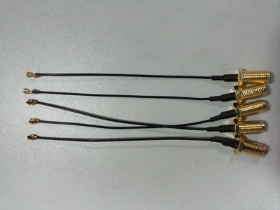 厂家低价直销各类射频连接线，深圳市鸿联兴科技助力通信设备零配件供应